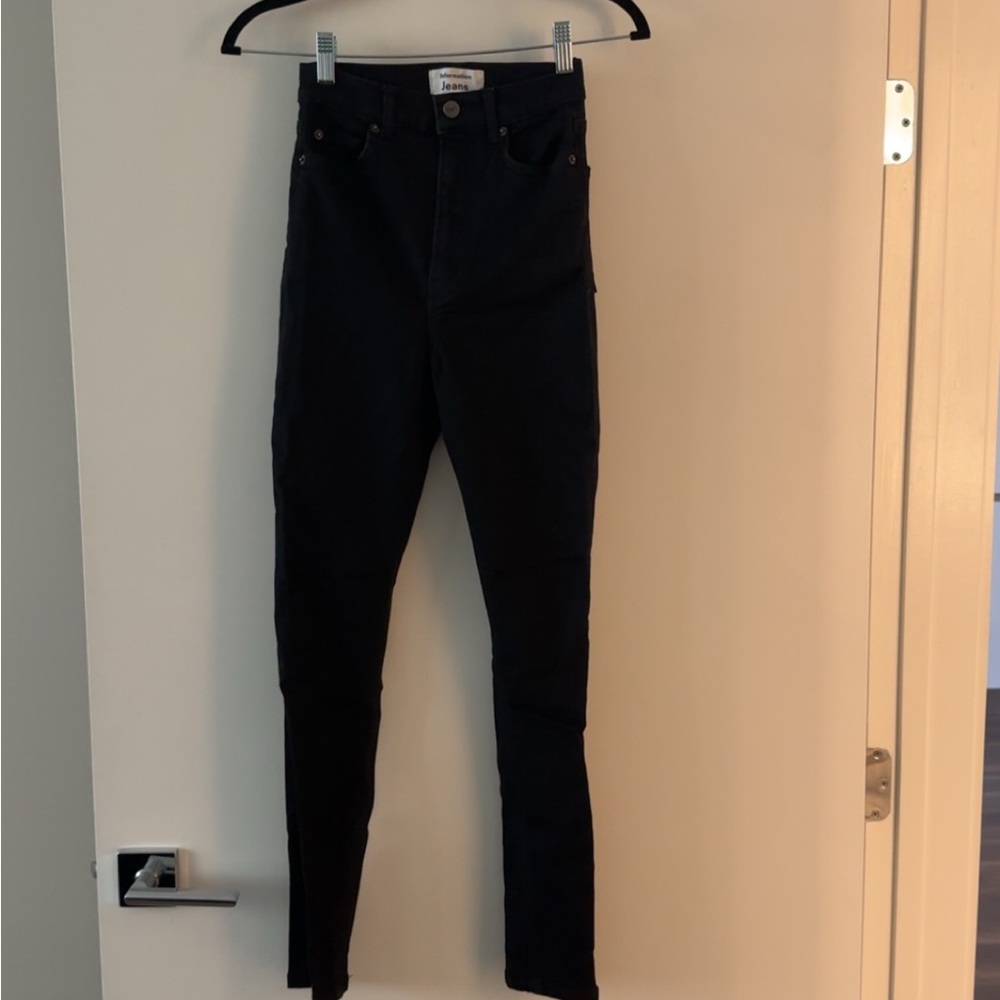 Reformation Harper Jean in Black - Picture 3 of 7